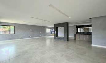 Imagem: Casa com 5 Dormitórios à Venda, 450 m²