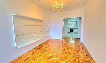 Imagem 3: Esse imóvel está impecável para morar! O apartamento é super aconchegante, no 6º andar