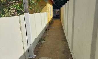 Imagem 2: Aluga se casa 2 fundos, 3 quartos, garagem para carro pequeno