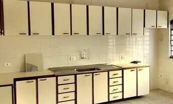 Imagem 6: Casa para aluguel tem 250 metros quadrados com 4 quartos sendo 2 suíte