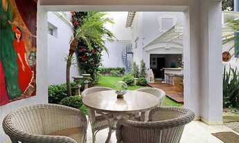 Imagem 5: Casa para venda possui 372 metros quadrados com 3 quartos em Jardim Paulista - São Paulo