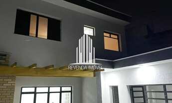 Imagem: BELISSIMO SOBRADO COM 3 DORMITORIOS- CLOSET