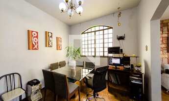 Imagem 5: Casa para Aluguel - Álvaro Camargos, 3 Quartos, 201 m2