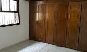 Imagem 3: Casa alugar centro de Mairiporã porta para duas ruas