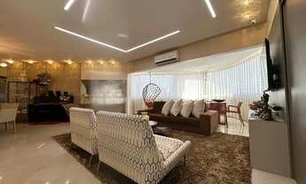 Imagem 5: Apartamento para venda possui 215 metros quadrados com 4 quartos em Jóquei - Teresina