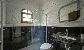 Imagem 6: Cód.: 13683 - Sobrado com 03 dormitórios e churrasqueira com 02 vagas de garagem. Jardim L