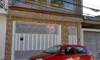 Imagem 2: Casa assobradada com 2 dormitórios na Vila Luzita em Santo André - SP