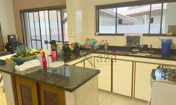 Imagem 5: Casa em Condomínio - Jardim das Colinas - 360 metros quadrados - 2 Dormitórios - 2 Suítes