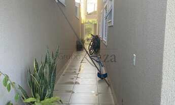 Imagem 7: Casa Condomínio - Urbanova - Residencial Altos da Serra VI - 4 Suítes - 250m²