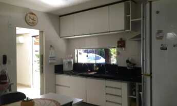 Imagem 3: Térrea para venda com 180 metros quadrados com 5 quartos em Buraquinho - Lauro de Freitas