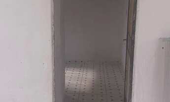 Imagem 5: Aluga-se kitnet Casa com 1 dormitório