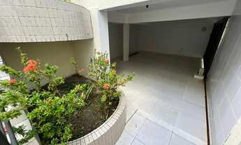 Imagem 2: Casa para venda tem 300 metros quadrados com 3 quartos em Tambauzinho - João Pessoa - PB