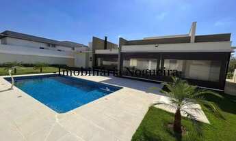 Imagem 2: Maravilhosa casa térrea com 4 dormitórios, terreno com 750 m², Ninho Verde 1