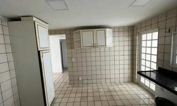 Imagem 3: Alugo casa nos bancários 3 quartos com piscina