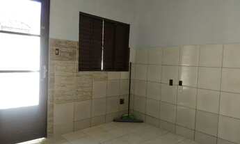Imagem 2: Casa com 1 quarto, sala, cozinha e banheiro social, 30m² aprox qr 310 Santa Maria DF