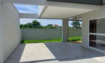 Imagem 2: Casa para venda possui 132 metros quadrados com 3 quartos em Campeche - Florianópolis - SC