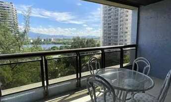 Imagem 2: Alfa Barra apt 1 qto 62m2 com varandão com direito ao clube do condominio com toda a infra