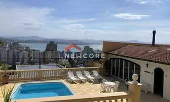 Imagem 2: Casa em Avenida do Antão - Centro - Florianópolis/SC