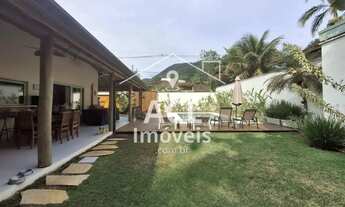 Imagem 2: Casa com piscina à Venda na Barra do Una