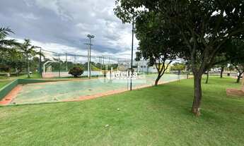 Imagem 7: Terreno no Condomínio disponível para venda no bairro Jardim Botânico em Uberlândia-MG
