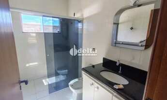 Imagem 7: Casa com 7 quartos sendo 3 suítes residencial disponível para locação e venda no bairro Ja