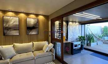 Imagem 6: Casa em condomínio fechado para venda no bairro Jardim Isabel, com aproximadamen