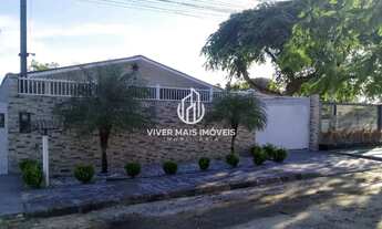 Imagem 2: CASA 06 QUARTOS 450 MTS MAR E CENTRO PRAIA DE LESTE