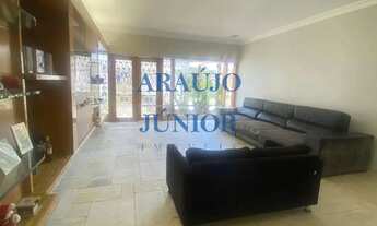 Imagem 6: Casa de luxo em condomínio: 4 quartos, 2 suítes, 3 salas, 4 banheiros, 9 vagas e 470m² em