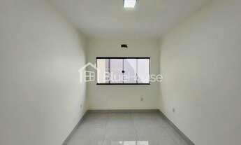 Imagem 7: Casa de 3 Quartos sendo 1 suíte em acabamento Premium no Setor Independência