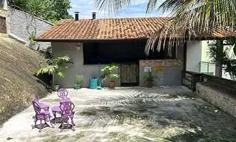 Imagem 2: Casa com 3 Quartos à Venda, 194 m² por R$ 1.200.000 - Piratininga - Niterói/RJ