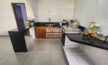 Imagem 4: EXCELENTE CASA 03 QUARTOS- 02 BANHEIROS- 02 VAGAS- JARDIM PÉROLA CONTAGEM - MG