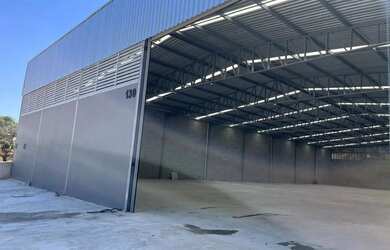 Imagem 6: Galpão Espaçoso para Sua Empresa no Bairro Bandeirinhas Aluguel Rápido e Fácil!