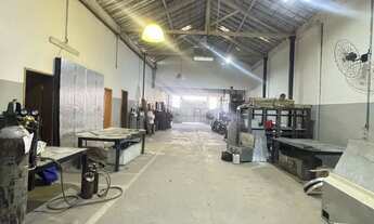 Imagem 4: Galpão com 12 salas e vestiario- 420m2 Bonsucesso