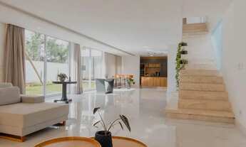 Imagem 5: Casa com 4 quartos à venda por R$ 3.710.000 - Jardins Imperiais - Juiz de Fora/MG