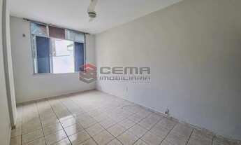 Imagem 4: Kitnet/Conjugado - / Residencial / Flamengo