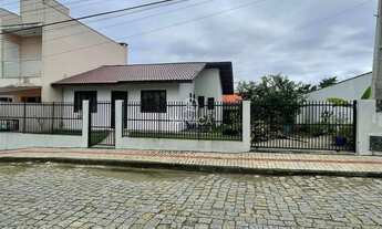 Imagem 2: Casa com Suíte à Venda no Centro de Barra Velha/SC Conforto e Localização Estratégica!