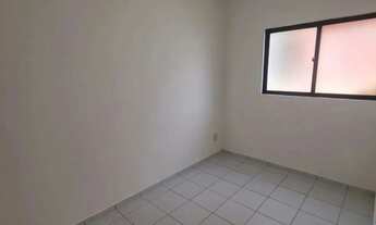 Imagem 6: Imóvel localizado no bairro Pitimbu, com 57 m² de área privativa