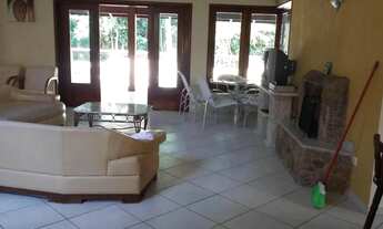 Imagem 3: Casa em Rua das Caviúnas - Park Imperial - Caraguatatuba/SP