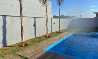 Imagem 6: Sobrado para venda no bairro São Roque em Foz do Iguaçu - PR - SO327