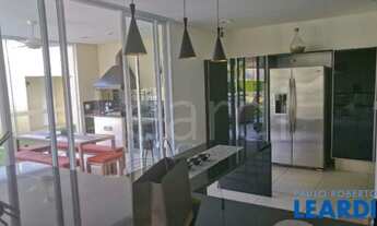 Imagem 6: CASA EM CONDOMÍNIO - TAMBORÉ - SP