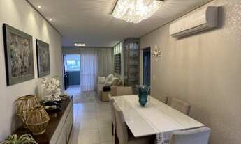 Imagem 2: Apartamento para venda possui 95 metros quadrados com 3 quartos em Comerciário - Criciúma