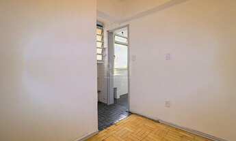 Imagem 7: Porto Alegre - Apartamento Padrão - Petrópolis