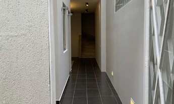 Imagem 7: Sobrado comercial possuindo quinco salas, uma vaga de garagem em Moema possuindo 100m de a