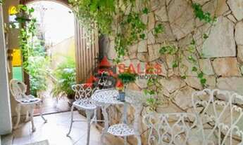 Imagem 2: Sobrado à venda, R$ 2.014.000,00 3 dormitórios, 1 suíte, 2 vagas, Rua Embuaçu, Metro Imigr