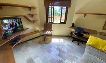 Imagem 6: Casa com três quartos + Edícula com 1 quarto e churrasqueira em terreno amplo no Porto da