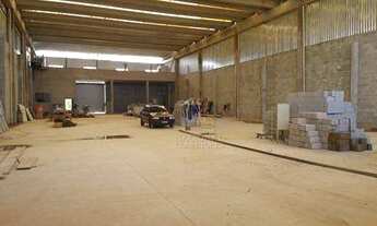 Imagem: Galpão à venda, 1350 m² por R$ 4.000.000,00