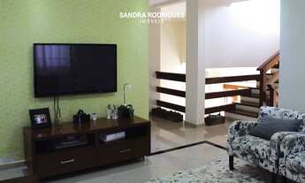 Imagem 6: Casa de Condomínio com 4 Quartos à Venda em Arujá 5, 275 m²