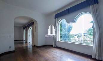 Imagem 4: 220m², 4 dormitórios, 2 suítes, 3 vagas