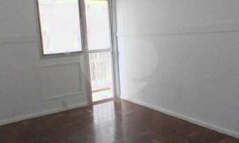 Imagem 7: Apartamento para venda possui 131 metros quadrados com 4 quartos em Tijuca - Rio de Janeir