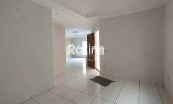 Imagem 3: Casa para aluguel, 3 quartos, 1 suíte, 4 vagas, Brasil - Uberlândia/MG